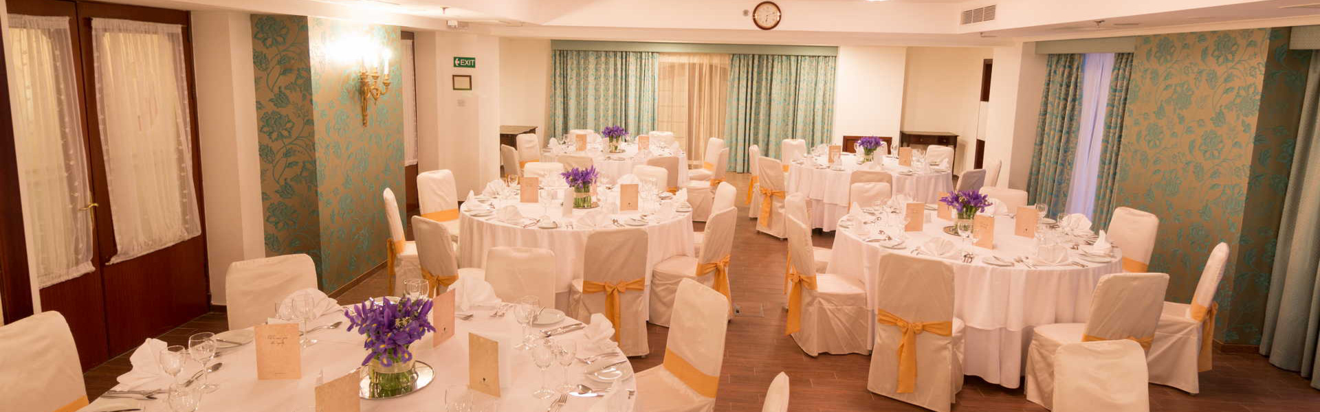 AX The Victoria Hotel - William Shakespeare